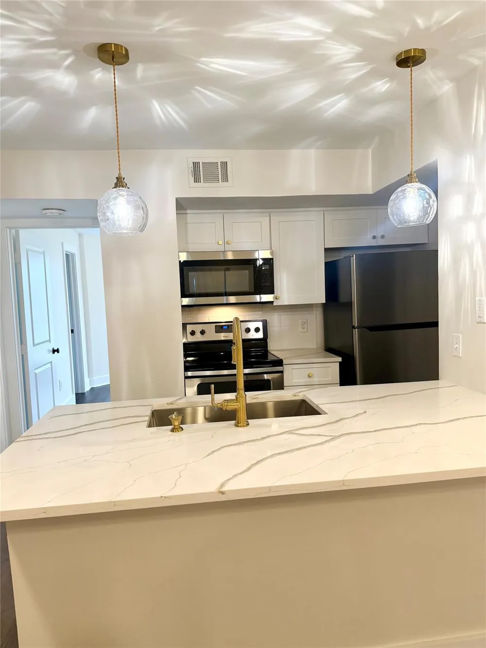 18617 Egret Bay Boulevard #504 Webster, TX 77058