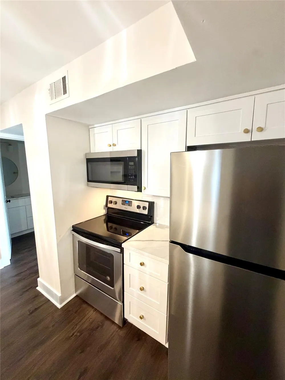 18617 Egret Bay Boulevard #504 Webster, TX 77058