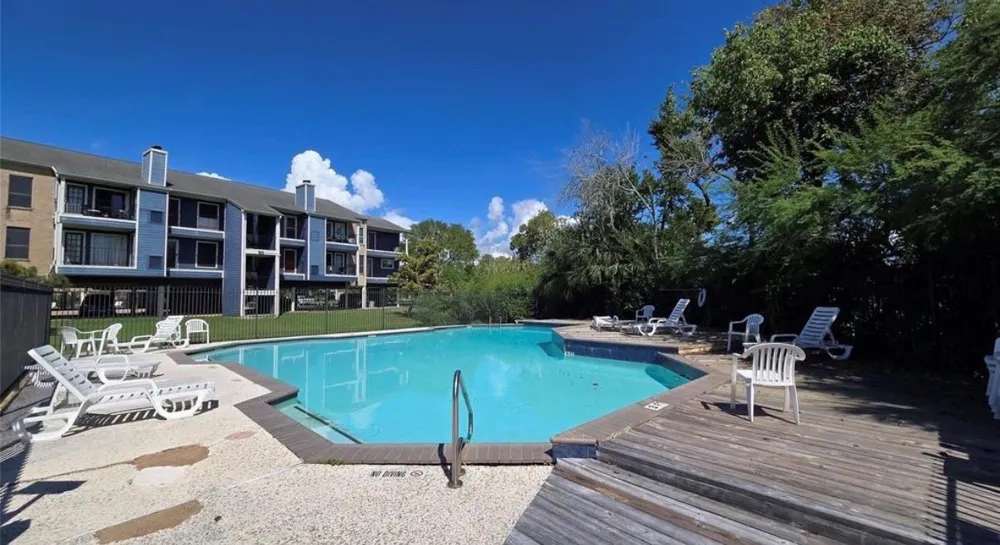 18617 Egret Bay Boulevard #504 Webster, TX 77058