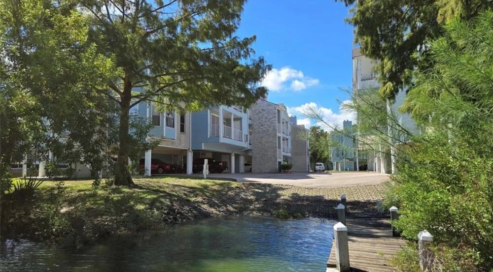 18617 Egret Bay Boulevard #504 Webster, TX 77058