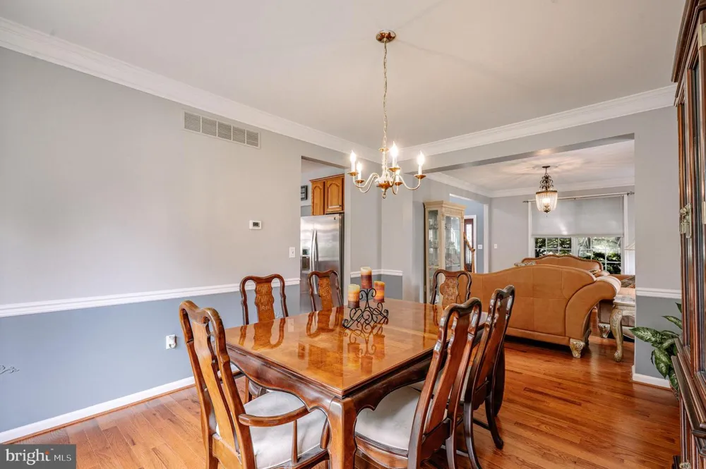 2295 LEIGH DRIVE Easton, PA 18040