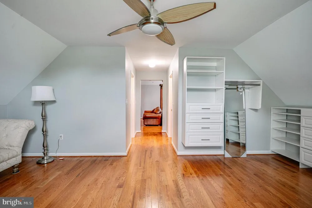 2295 LEIGH DRIVE Easton, PA 18040