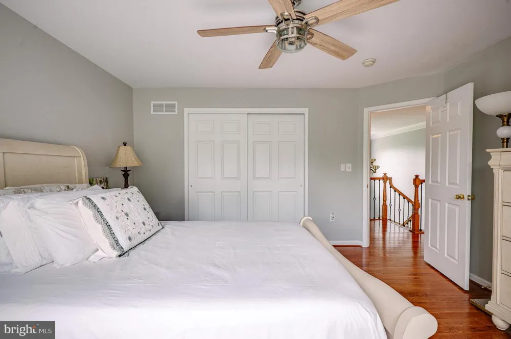 2295 LEIGH DRIVE Easton, PA 18040