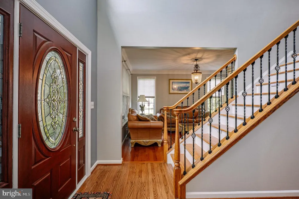 2295 LEIGH DRIVE Easton, PA 18040