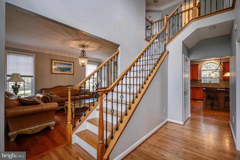 2295 LEIGH DRIVE Easton, PA 18040