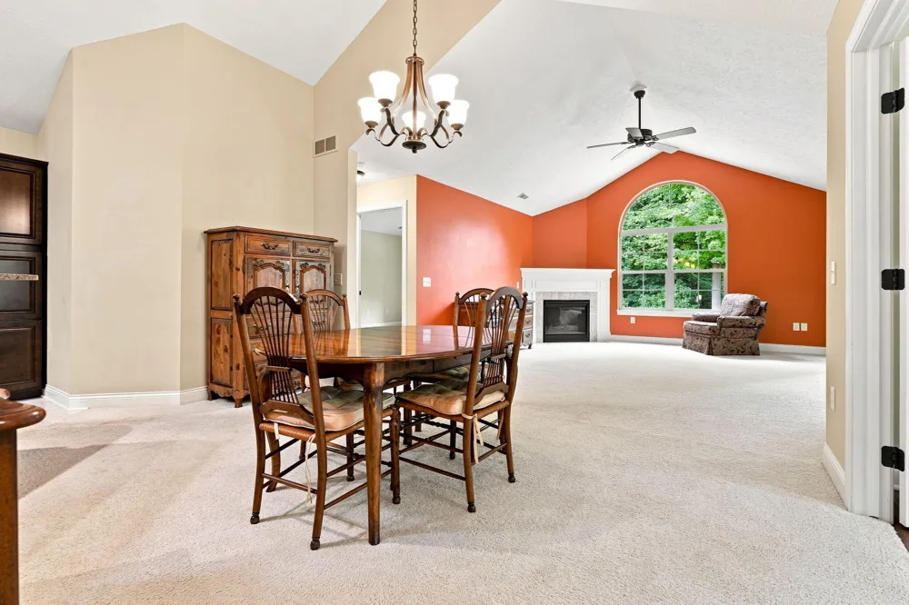 1073 Bridge Crest SE Ada, MI 49301