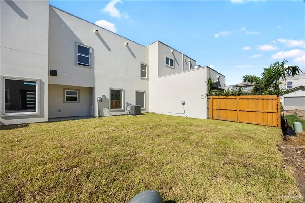 2203 Dorado Drive Mission, TX 78573