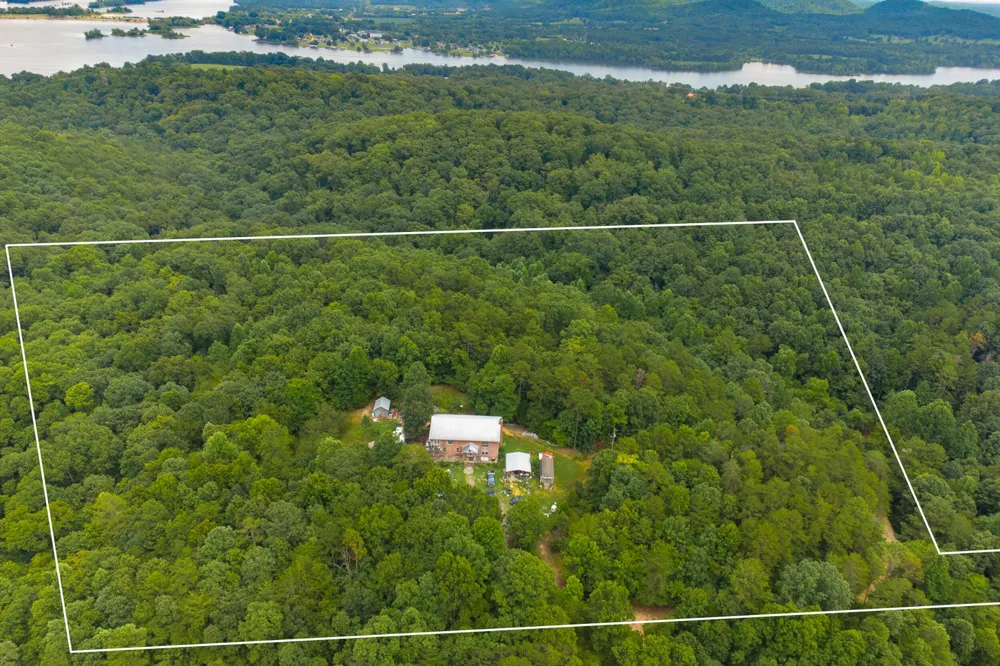 328 Burdette Chapel Lane Birchwood, TN 37308