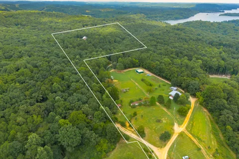 328 Burdette Chapel Lane