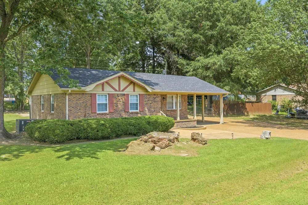 71 Tracy St Bells, TN 38006