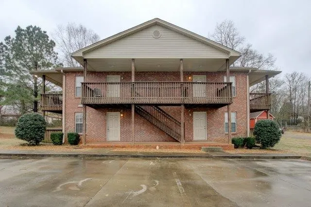 1640 Golf Club Lane #C Clarksville, TN 37043