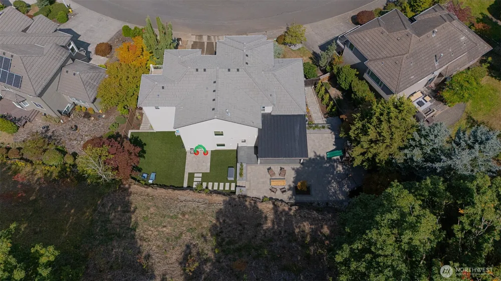 2222 NW Iris Court Camas, WA 98607