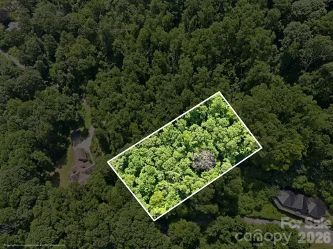 28 Mountain Breeze Trail