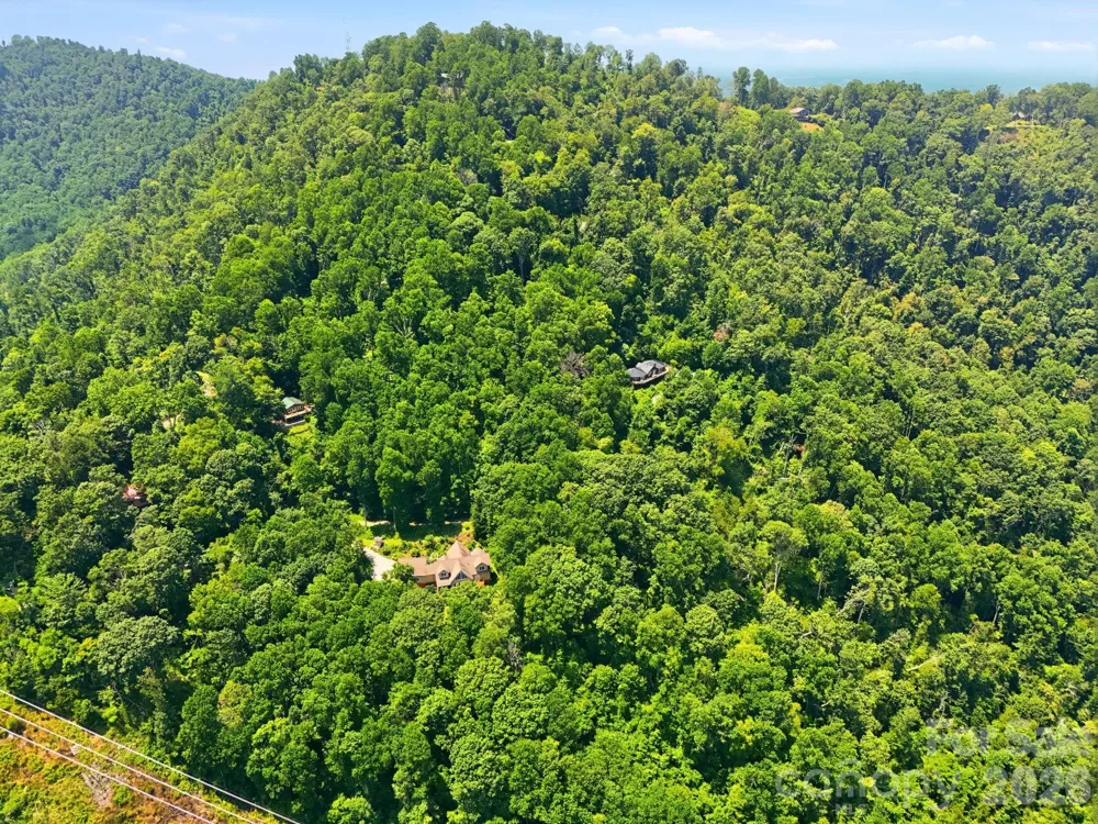 28 Mountain Breeze Trail Asheville, NC 28803