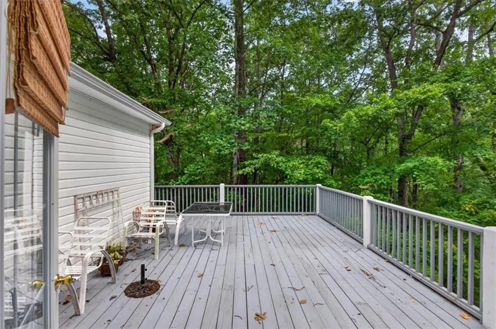 654 Oaklands Drive Talking Rock, GA 30175