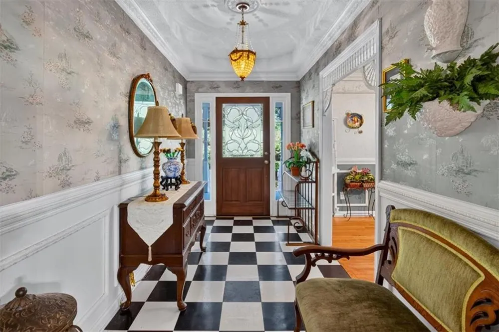 654 Oaklands Drive Talking Rock, GA 30175