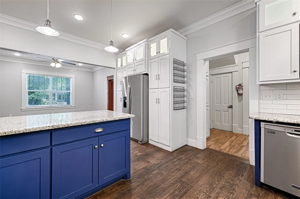 309 W Walnut Street Whitewright, TX 75491