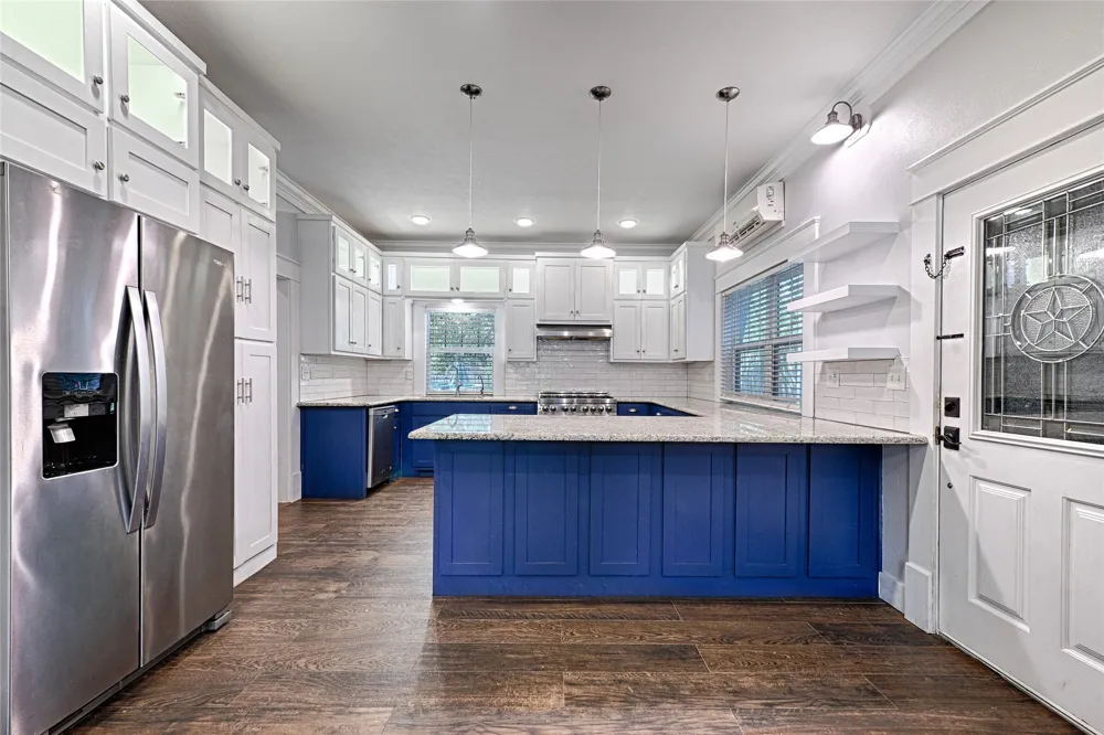 309 W Walnut Street Whitewright, TX 75491