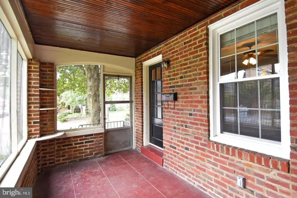 600 23RD STREET S Arlington, VA 22202
