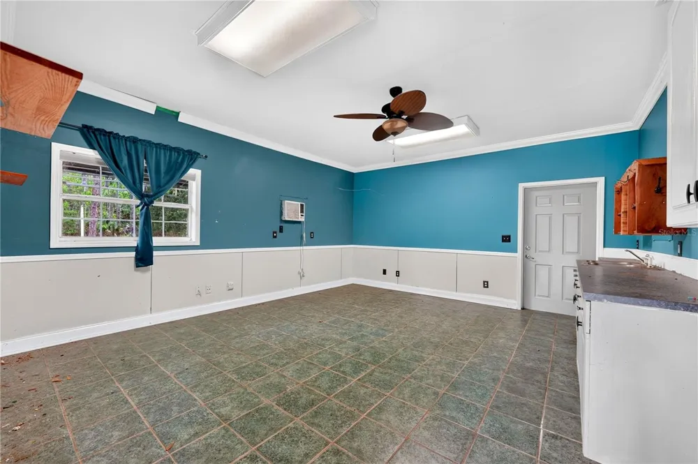 590 COUNTY ROAD 325 Bunnell, FL 32110
