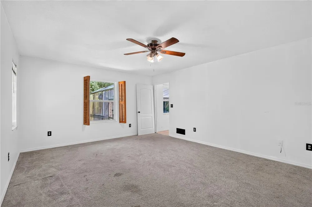 590 COUNTY ROAD 325 Bunnell, FL 32110