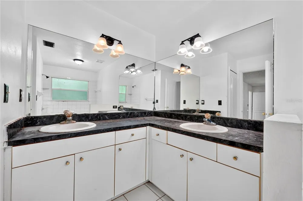590 COUNTY ROAD 325 Bunnell, FL 32110