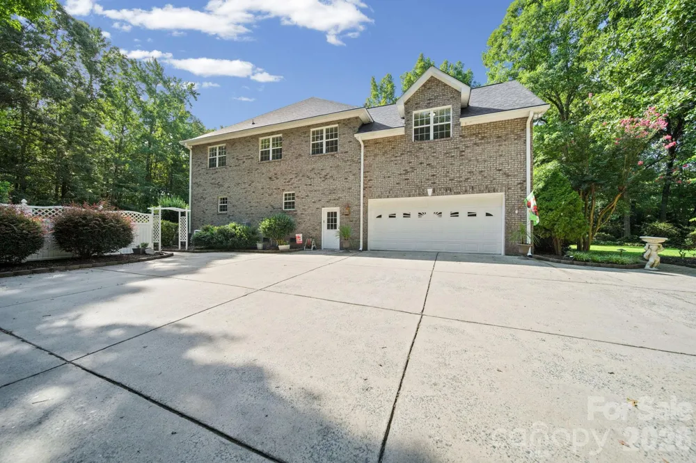 2806 Iveywood Drive Monroe, NC 28110