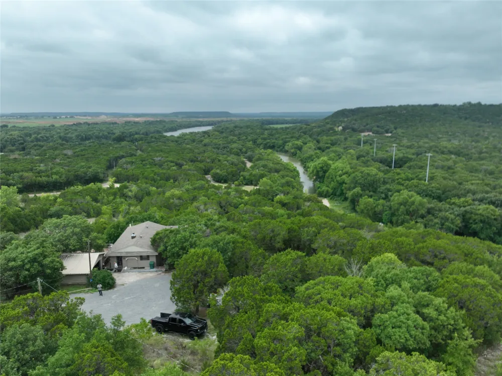 9700 Scenic View Court Rio Vista, TX 76093