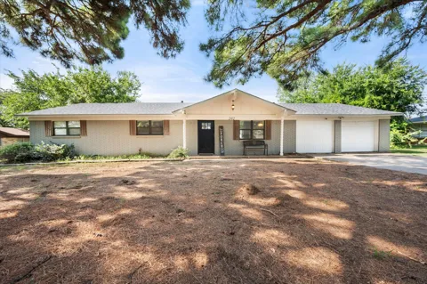 202 Lone Star Street