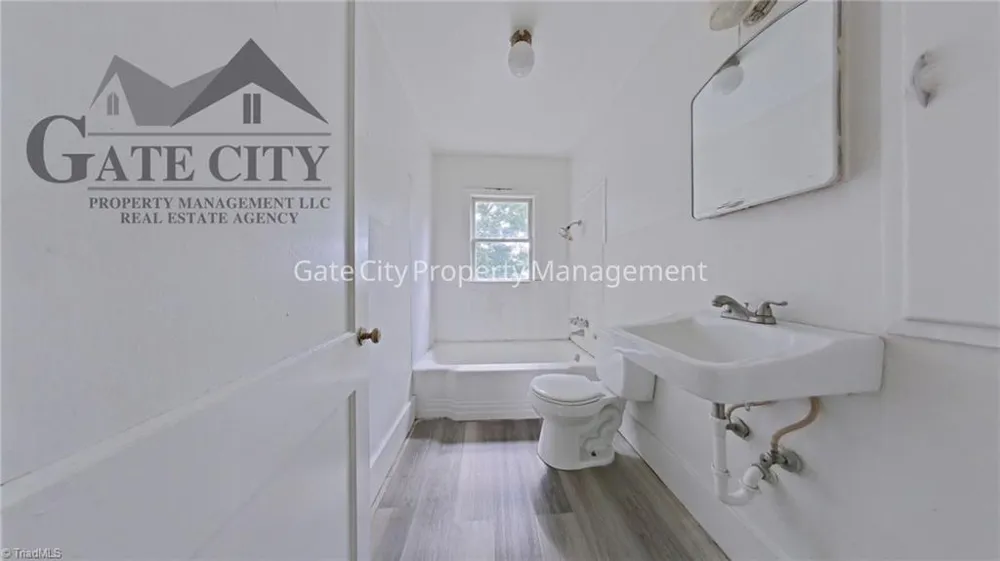 401 Chestnut Drive #A High Point, NC 27262
