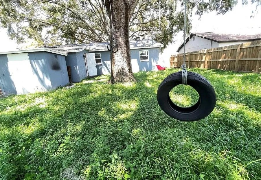 8104 BADGER LANE New Port Richey, FL 34655
