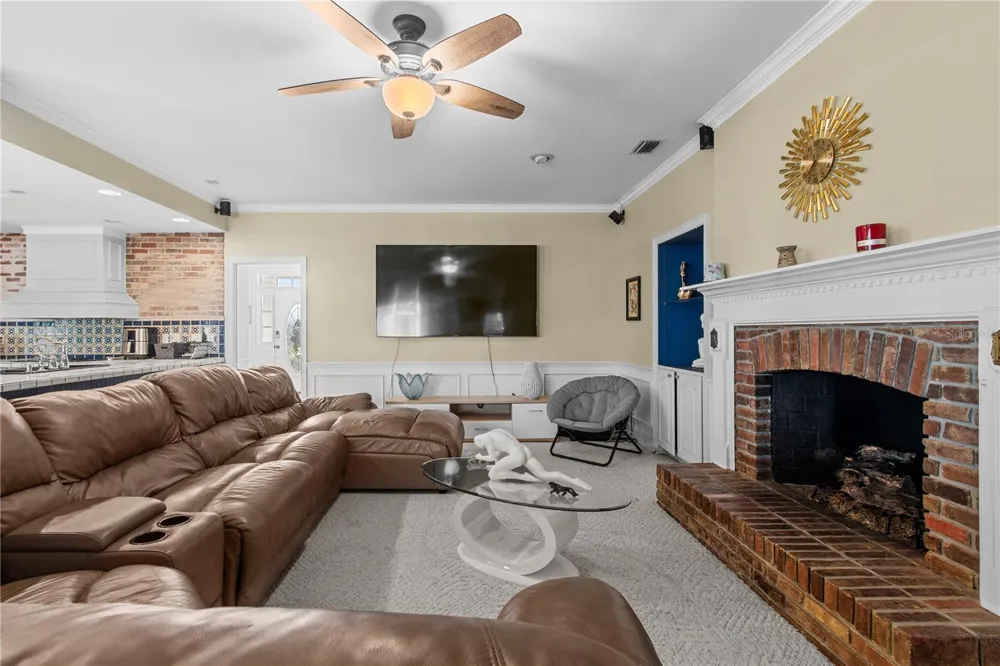 10002 HUNT CLIFF DRIVE Riverview, FL 33569