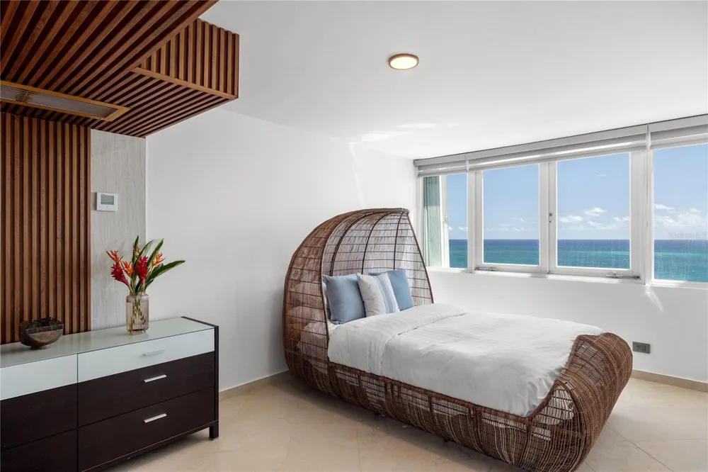 890 ASHFORD #8A San Juan, PR 00907