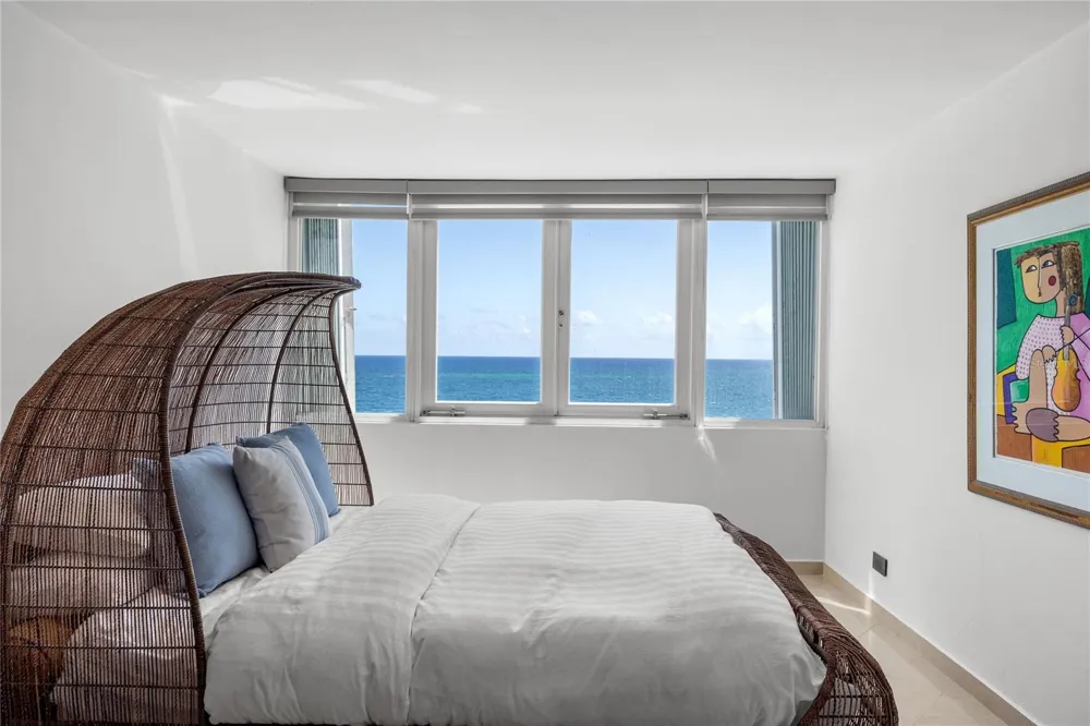 890 ASHFORD #8A San Juan, PR 00907