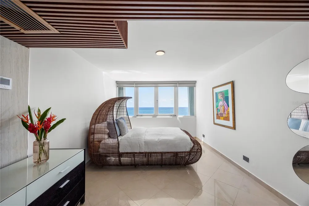 890 ASHFORD #8A San Juan, PR 00907
