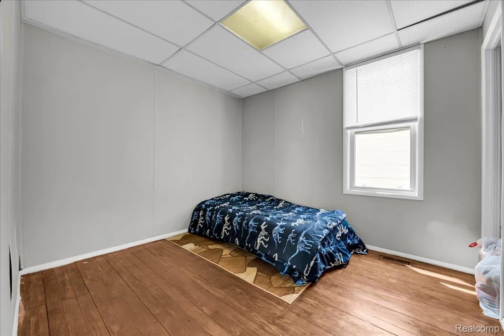 2049 Edwin Street Hamtramck City, MI 48212