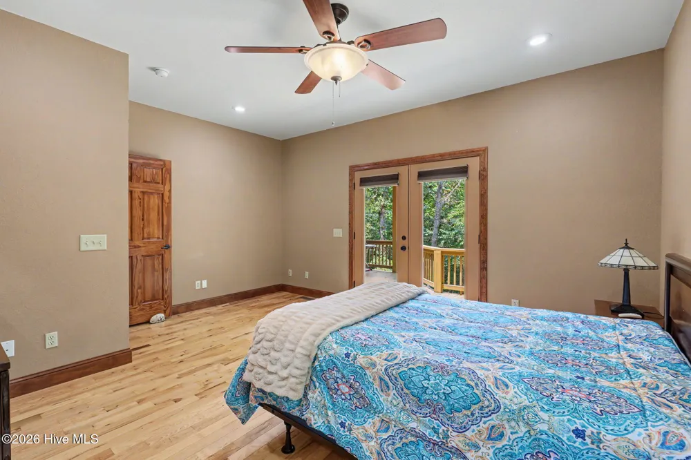 210 Majestic Drive Hayesville, NC 28904