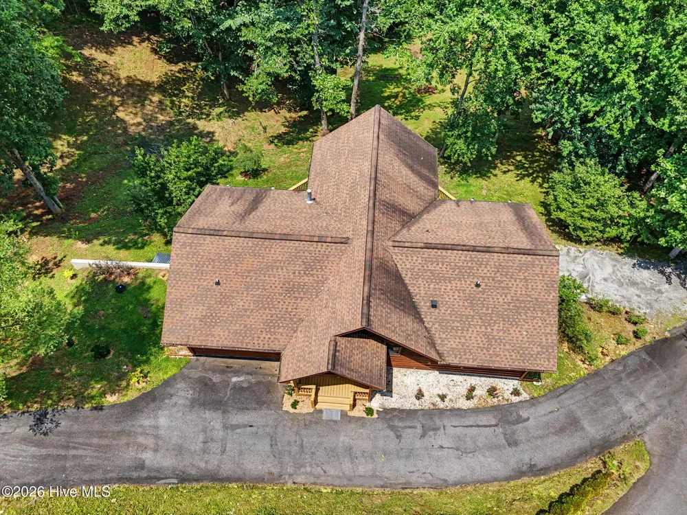 210 Majestic Drive Hayesville, NC 28904