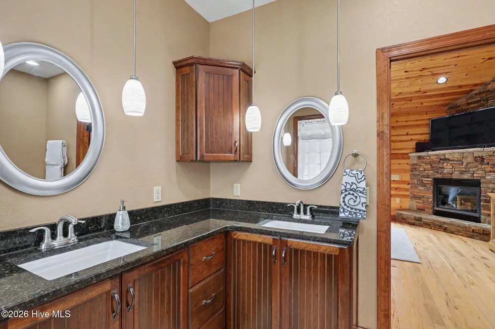 210 Majestic Drive Hayesville, NC 28904