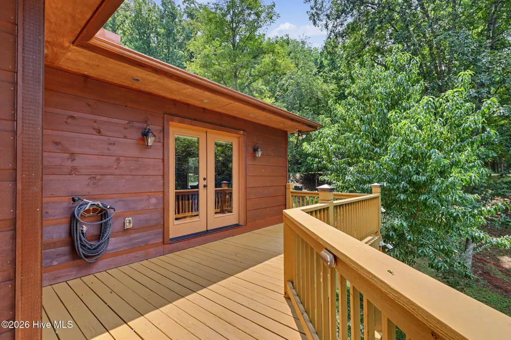 210 Majestic Drive Hayesville, NC 28904