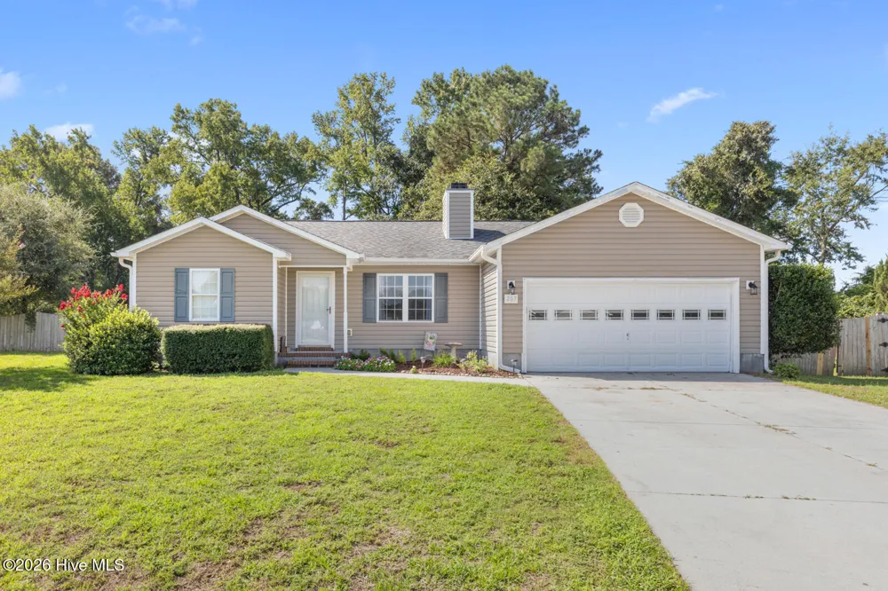 207 Concord Lane Richlands, NC 28574