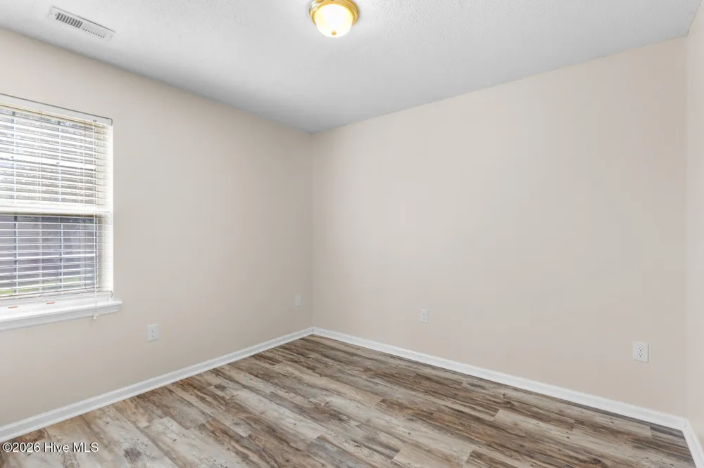 207 Concord Lane Richlands, NC 28574