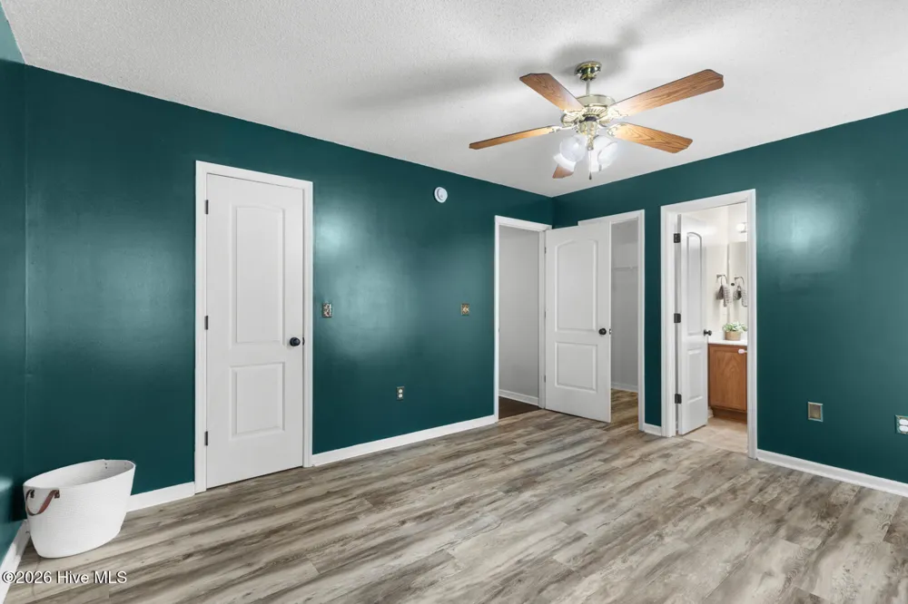 207 Concord Lane Richlands, NC 28574