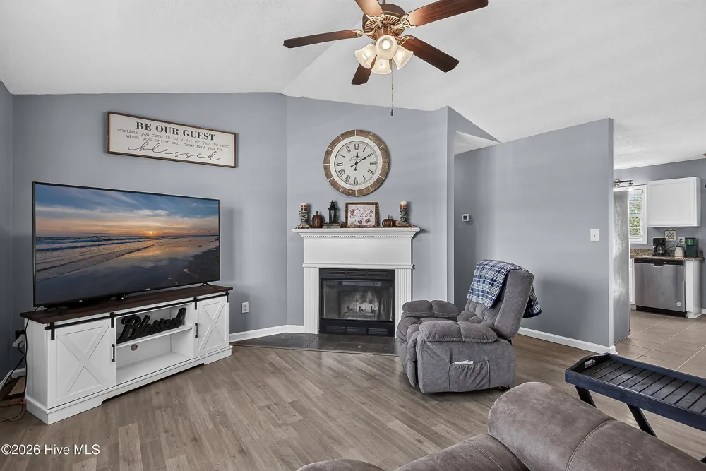 103 Gamble Way Hubert, NC 28539