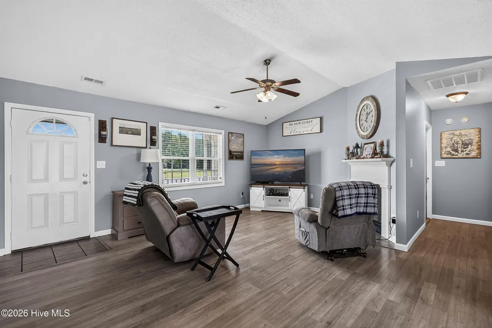 103 Gamble Way Hubert, NC 28539