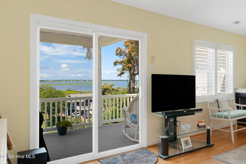 6611 Marsh Cove Road Emerald Isle, NC 28594