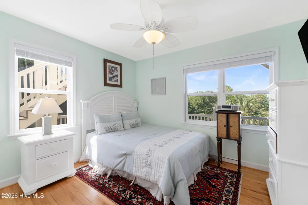 6611 Marsh Cove Road Emerald Isle, NC 28594