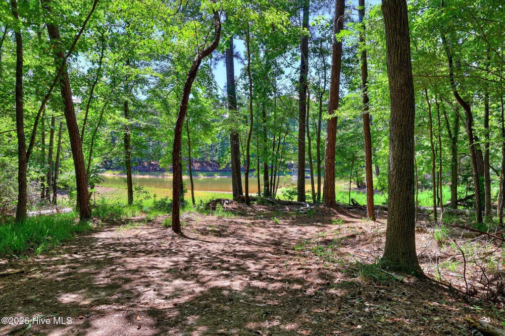 806 Sturbridge Drive Mccormick, SC 29835