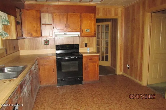 17 Dot Avenue Lumberton, NC 28360