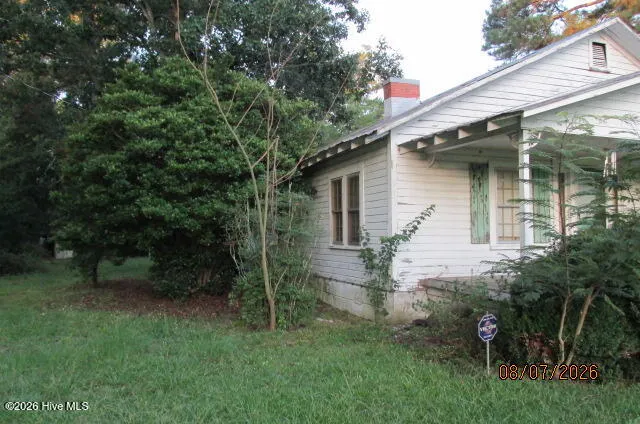 17 Dot Avenue Lumberton, NC 28360
